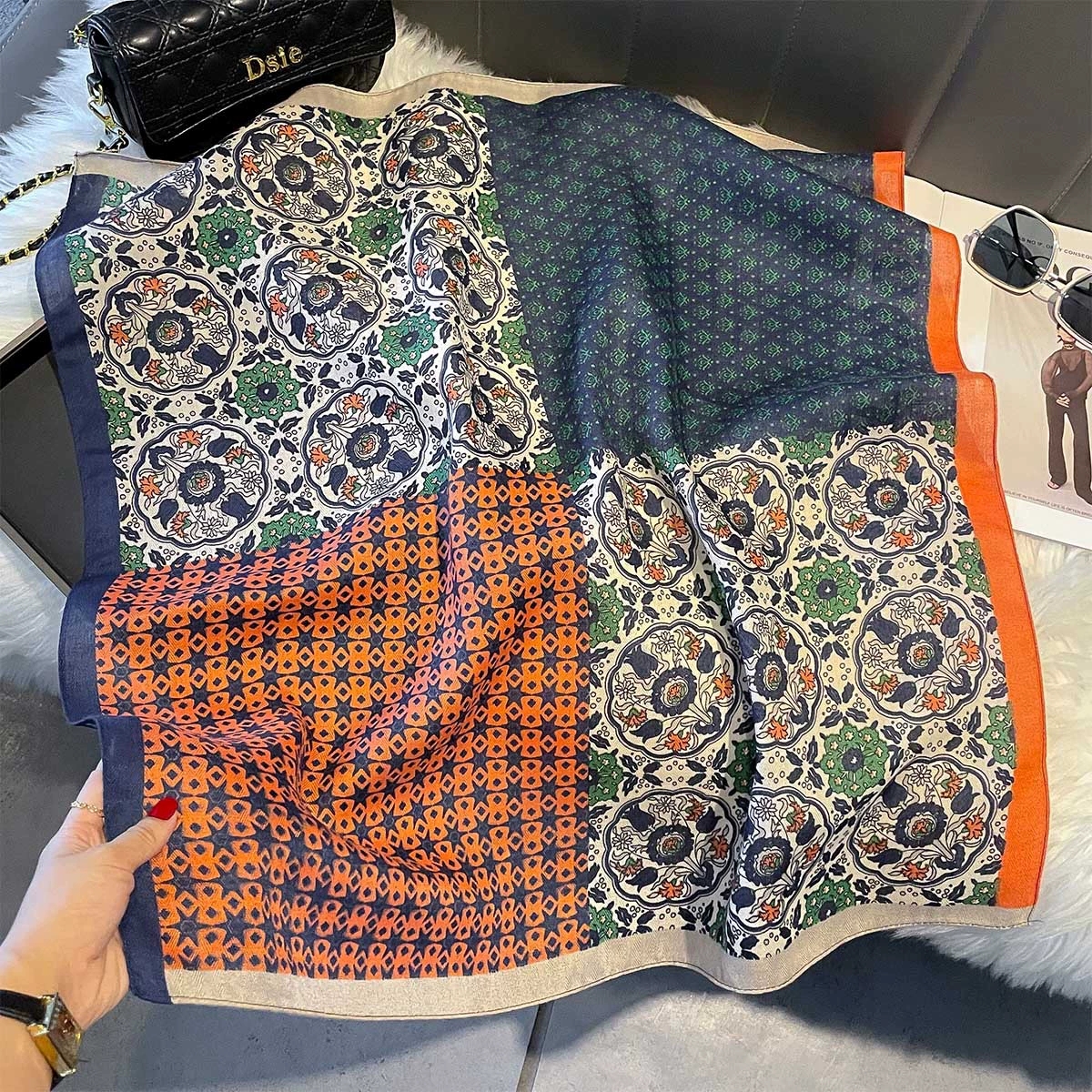 Vintage Fashion Hijab - 68cm Small Square Feminine Scarf Hijab