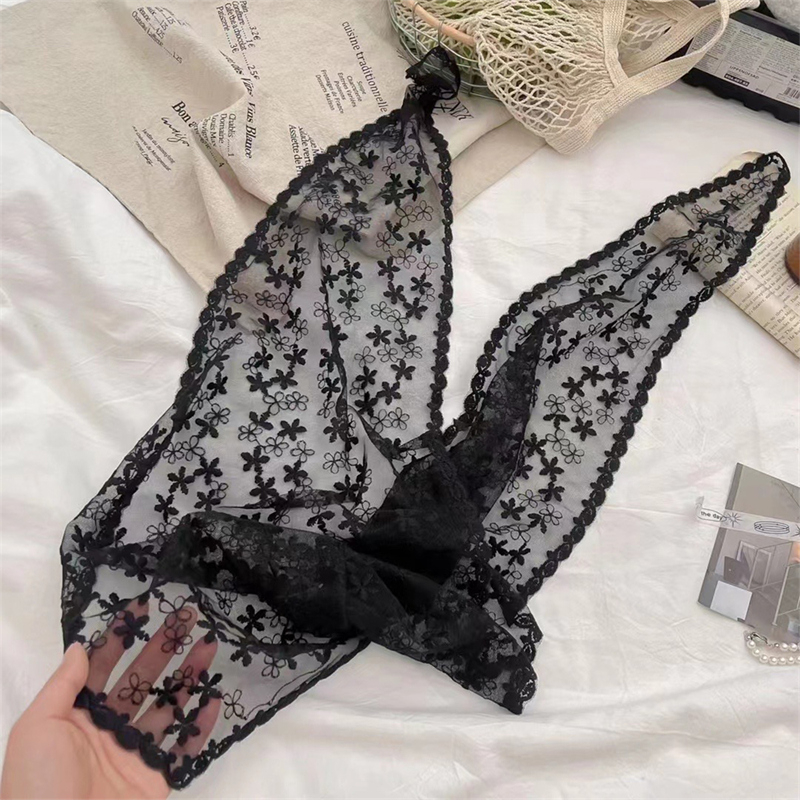 Women Lace Triangle Scarf Swee - French Vintage Fashion recension och pris