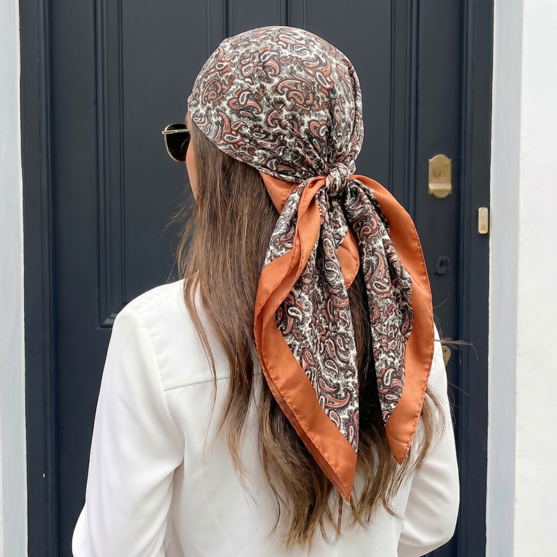Vintage Satin Square Scarf Boh - Vintage Fashion Hijab recension och pris