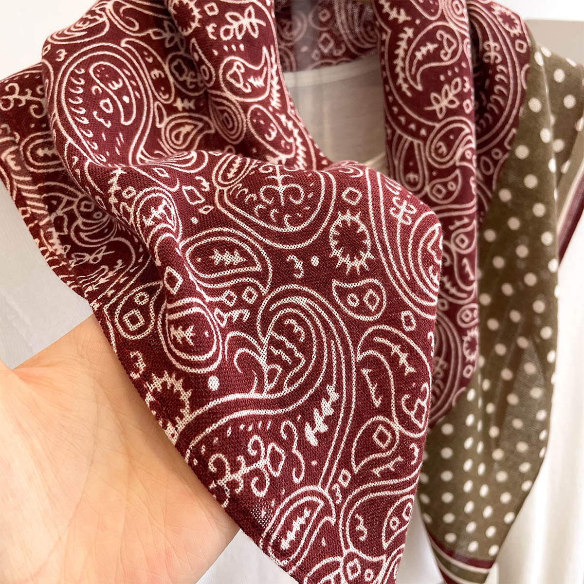 Silk Scarf Women 60cm Square V - Vintage Fashion Hijab recension och pris