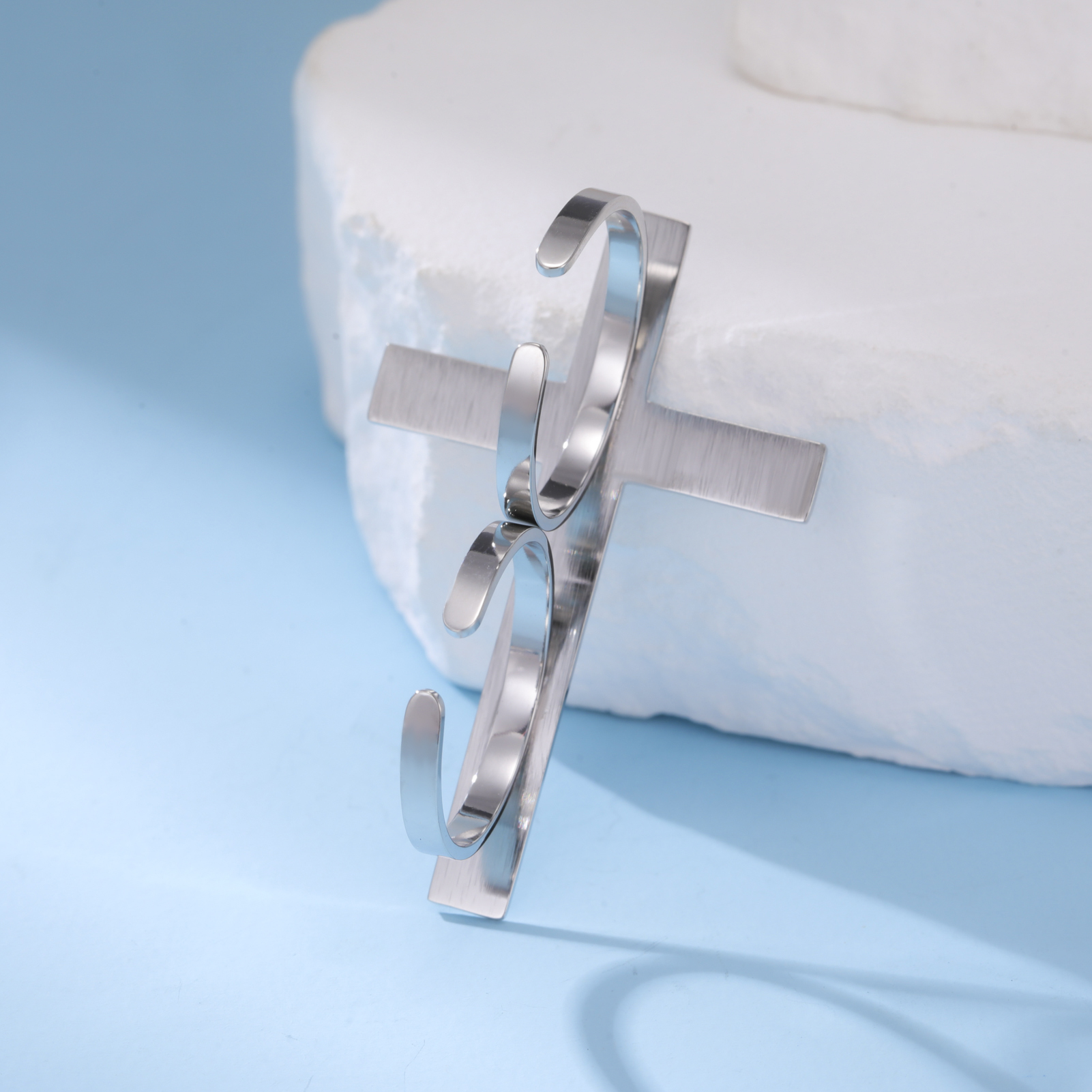 Lemegeton Two Finger Cross Rin - Vintage Fashion Names recension och pris