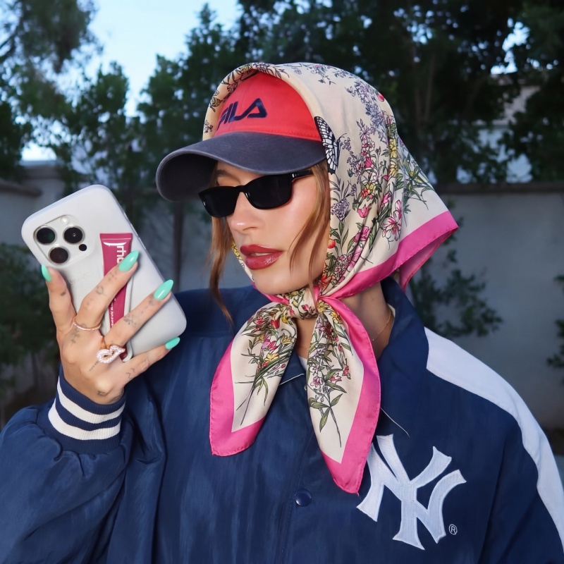 Fashion Square Silk Scarf Vint - Vintage Fashion Hijab recension och pris