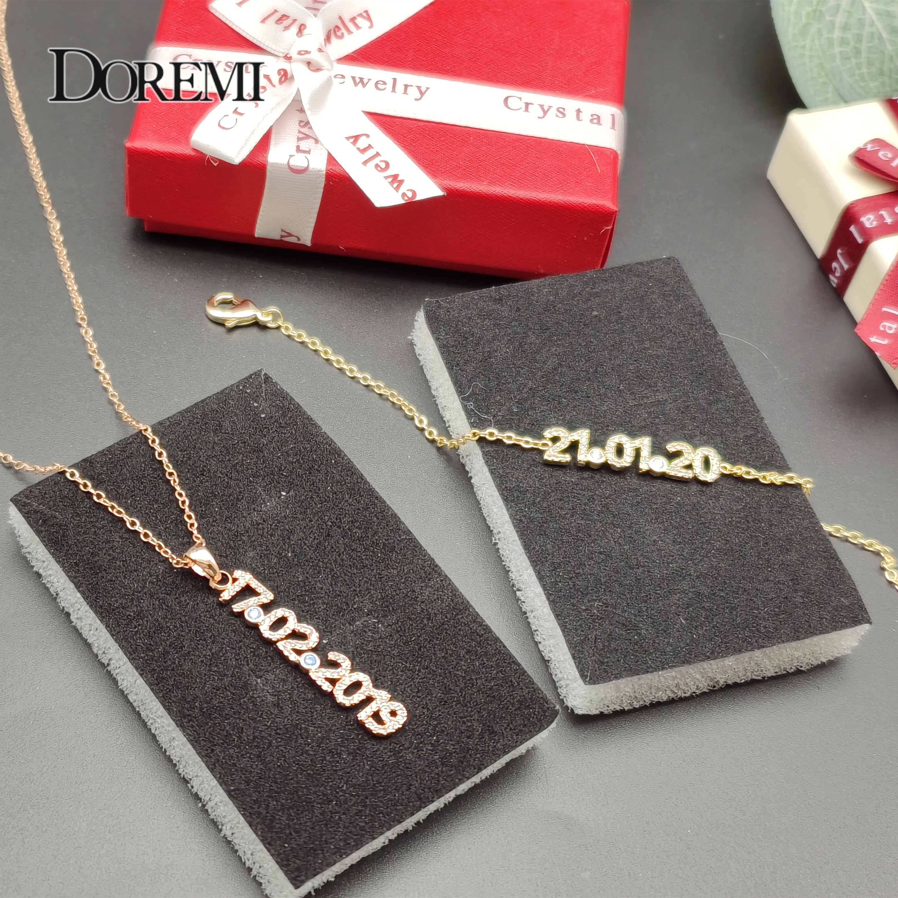 DOREMI New Crystal Name set Je - Vintage Fashion Names recension och pris