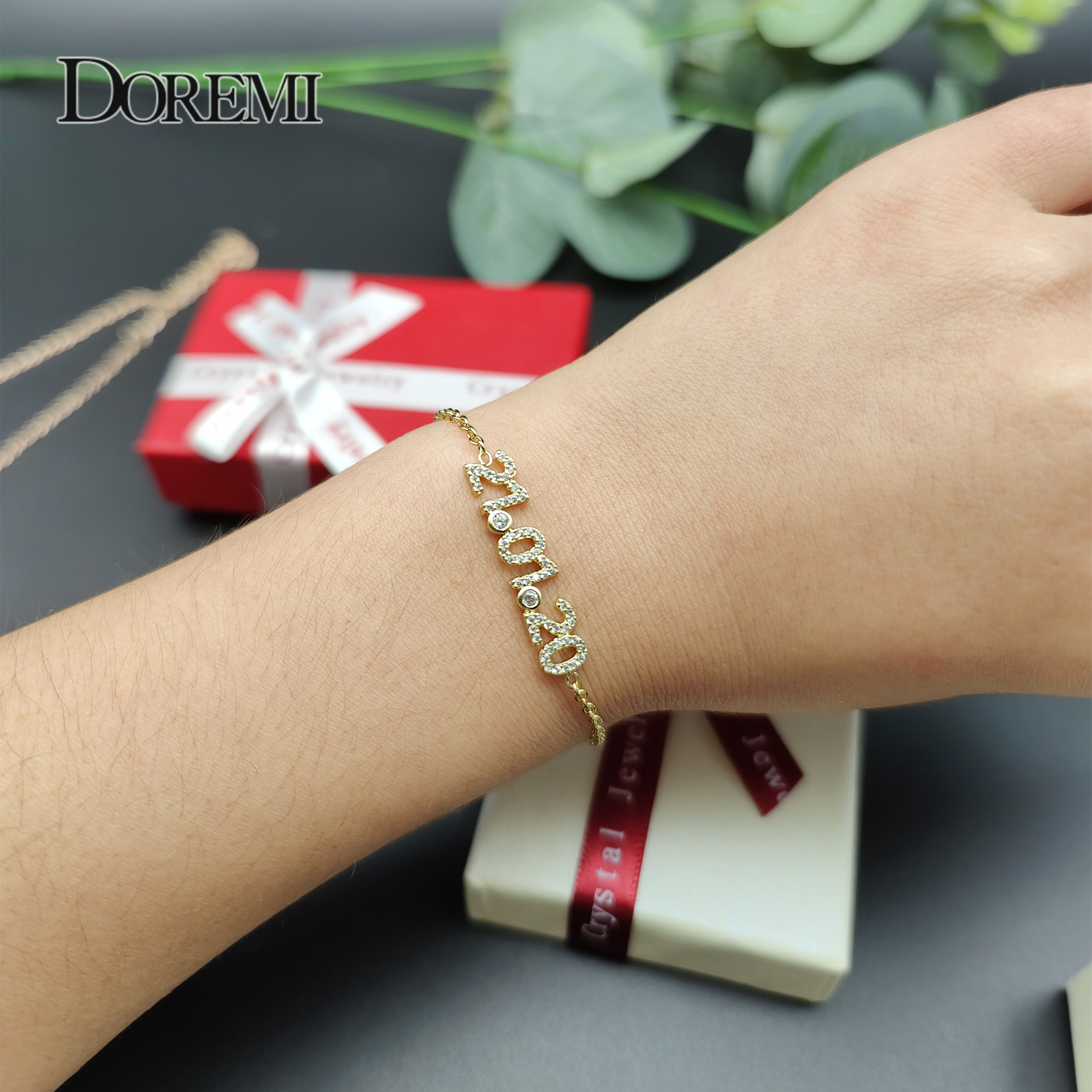 DOREMI New Crystal Name set Je - Vintage Fashion Names recension och pris