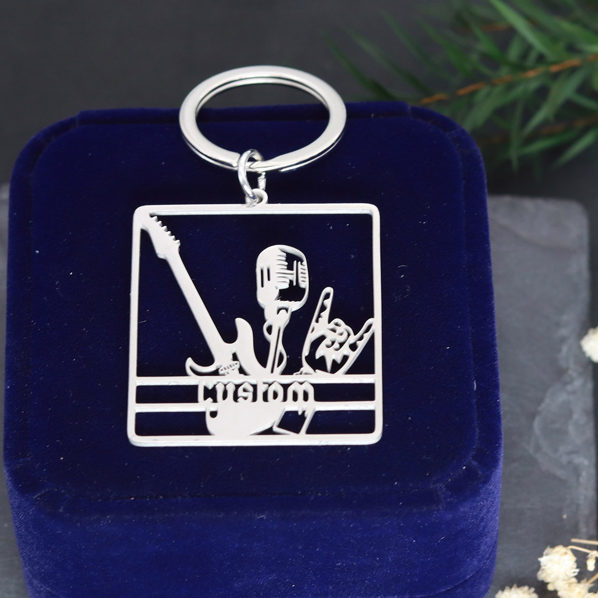 Custom Name Guitar Keychain Pe - Vintage Fashion Names recension och pris