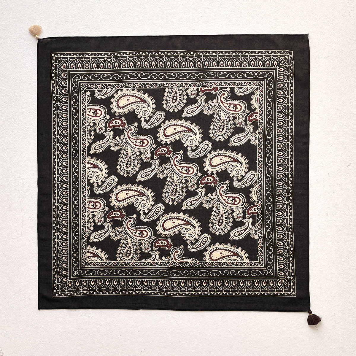 Trendy Satin Silk Scarf Women  - Vintage Fashion Hijab recension och pris