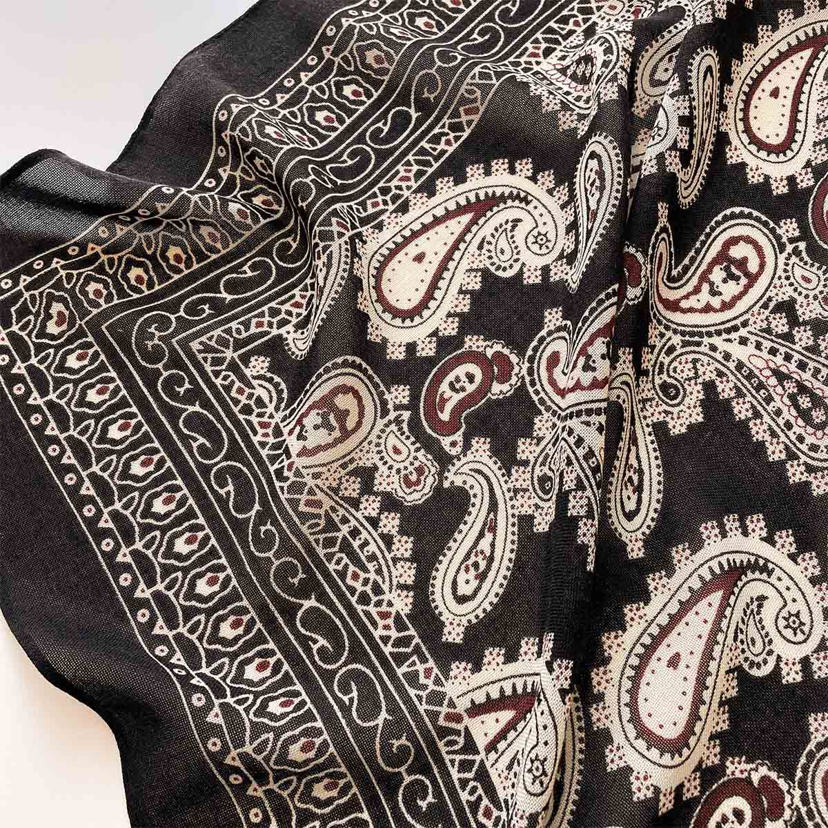 Trendy Satin Silk Scarf Women  - Vintage Fashion Hijab recension och pris
