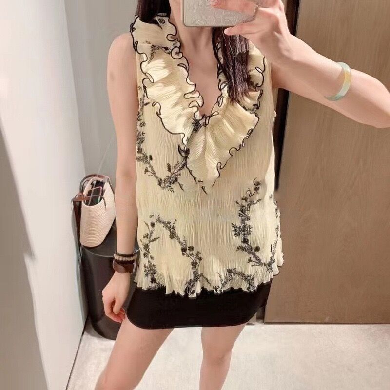 Summer Fresh Floral V-neck Ves - Printed Floral Shirt recension och pris
